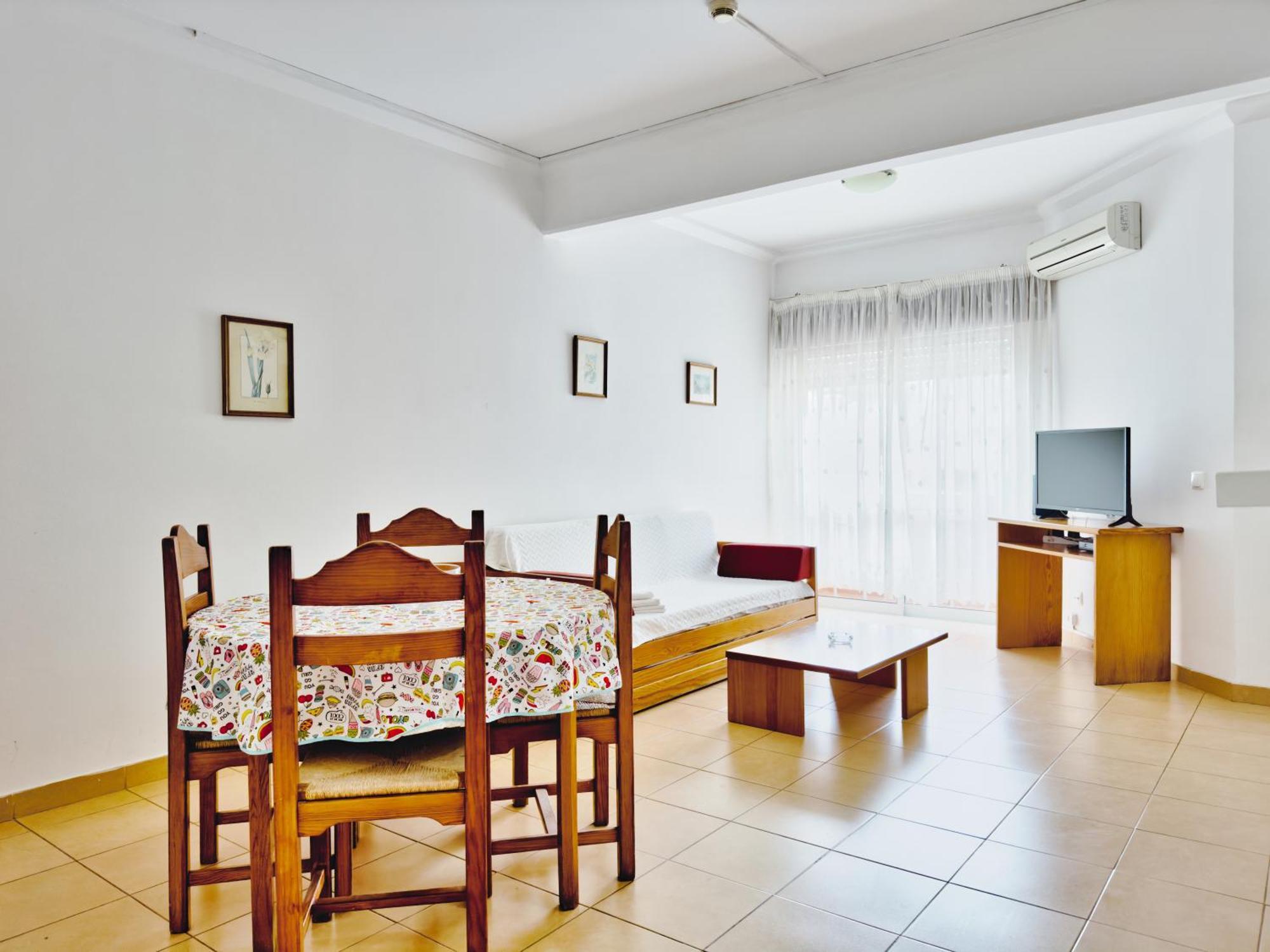 Squash Club Apartamentos Portimao Luaran gambar