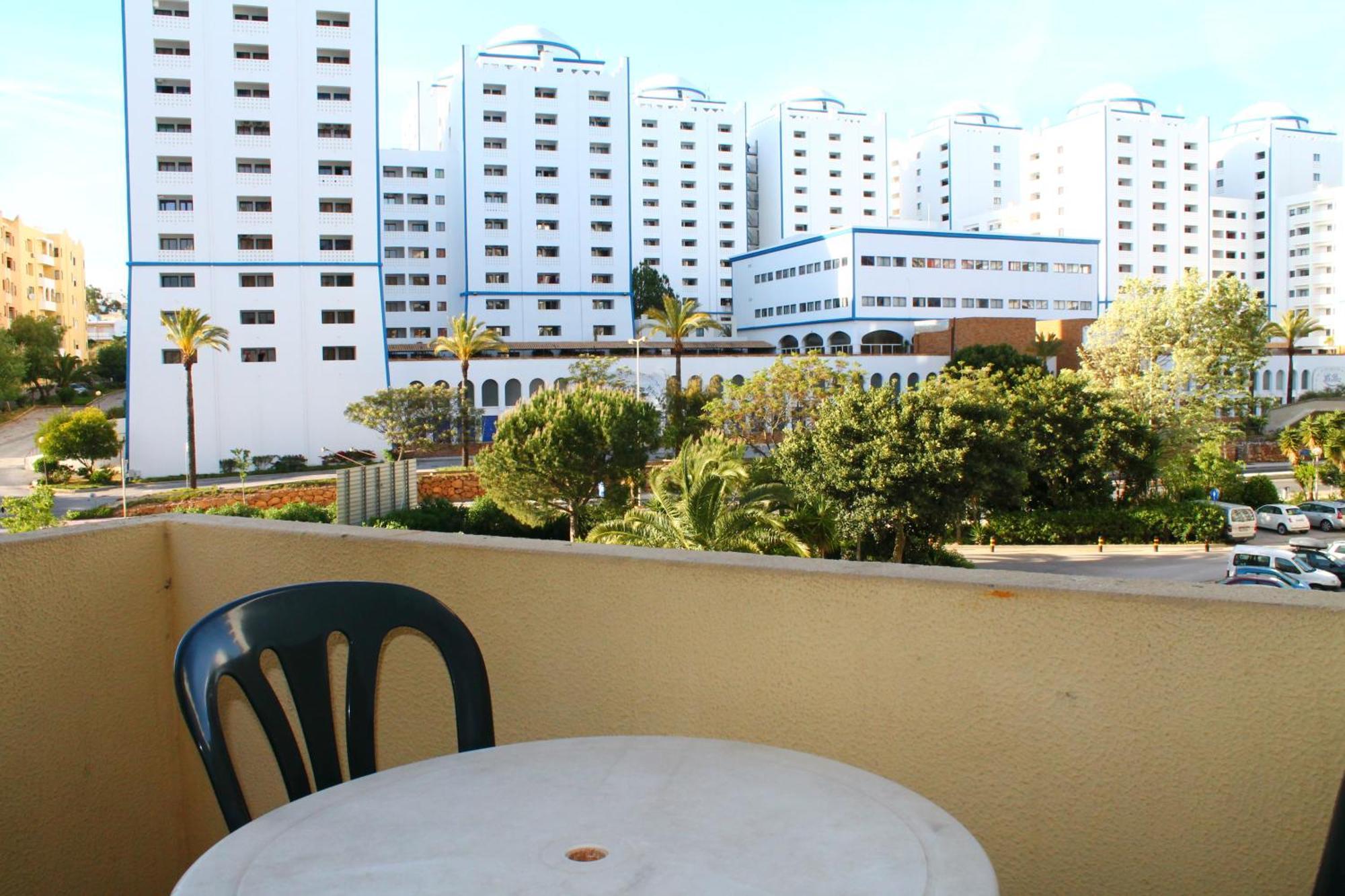 Squash Club Apartamentos Portimao Bilik gambar
