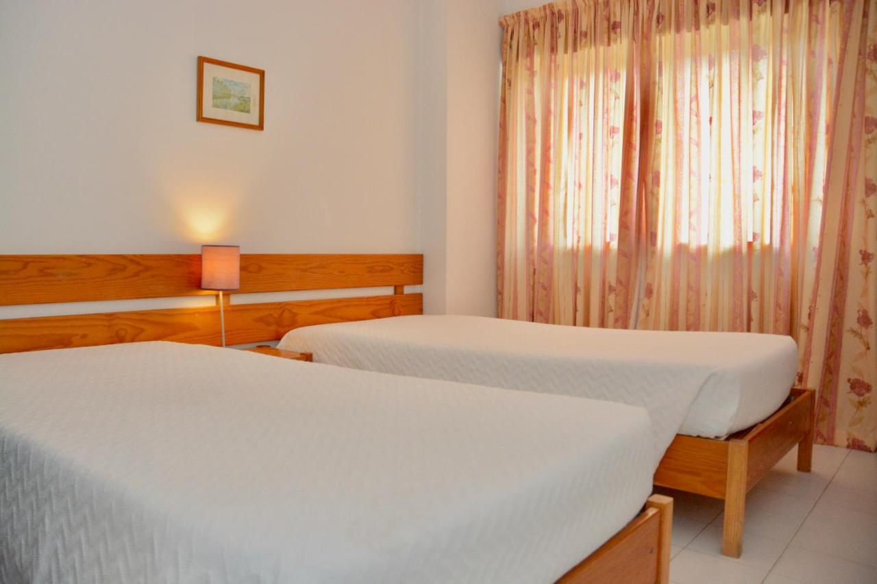 Squash Club Apartamentos Portimao Luaran gambar